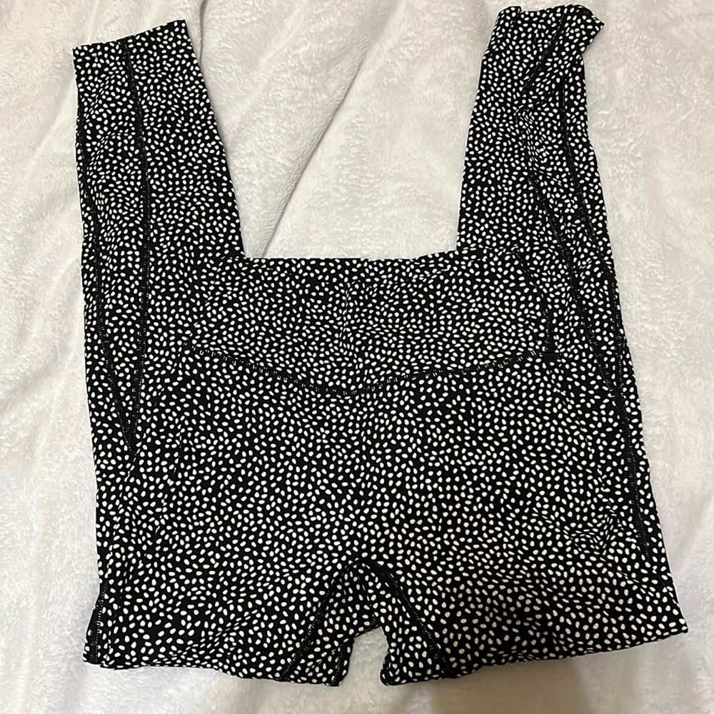 Black and white leggings. Size small.